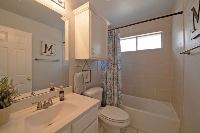 2005 Reddenson Drive, Carrollton, TX 75010