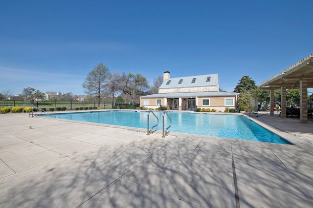 2005 Reddenson Drive, Carrollton, TX 75010