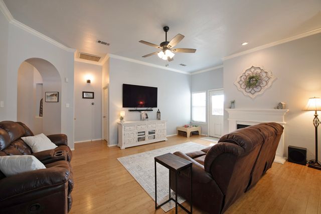 2005 Reddenson Drive, Carrollton, TX 75010