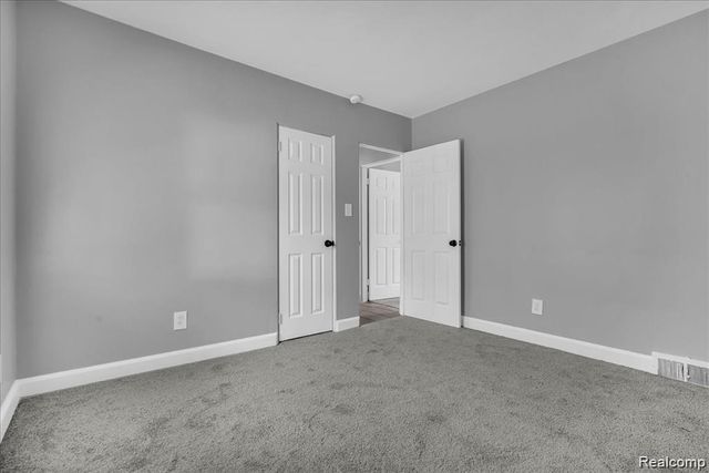 16111 Gilchrist Street, Detroit, MI 48235