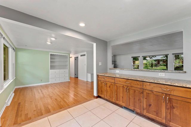 1173 ST LAWRENCE DRIVE, Green Bay, WI 54311