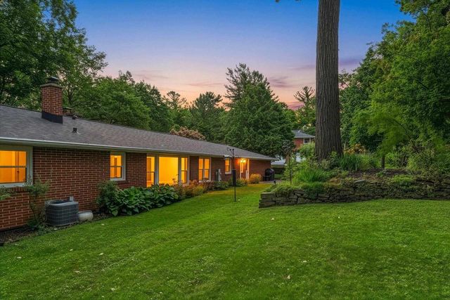 1173 ST LAWRENCE DRIVE, Green Bay, WI 54311