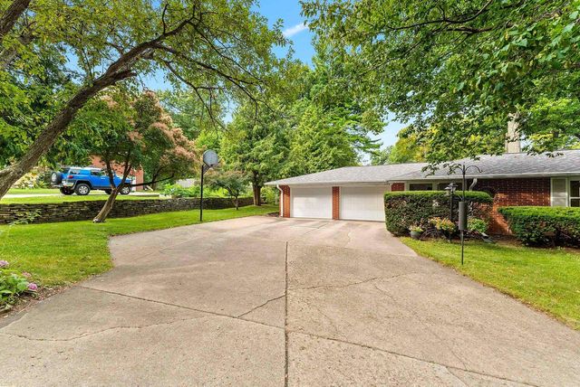 1173 ST LAWRENCE DRIVE, Green Bay, WI 54311