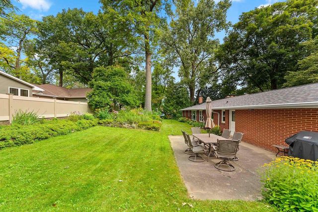 1173 ST LAWRENCE DRIVE, Green Bay, WI 54311