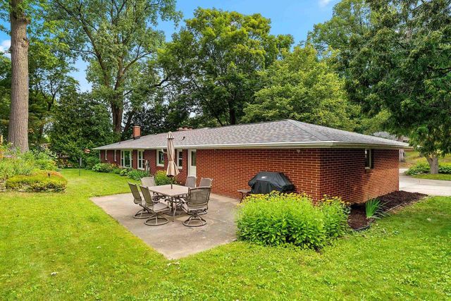 1173 ST LAWRENCE DRIVE, Green Bay, WI 54311