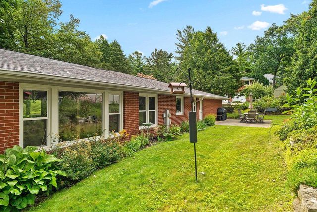 1173 ST LAWRENCE DRIVE, Green Bay, WI 54311