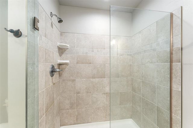 4422 NW 20TH TERRACE, Gainesville, FL 32605