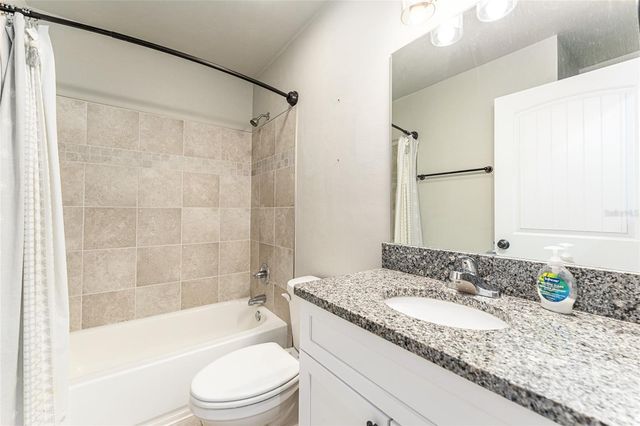 4422 NW 20TH TERRACE, Gainesville, FL 32605