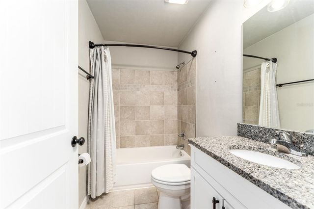 4422 NW 20TH TERRACE, Gainesville, FL 32605