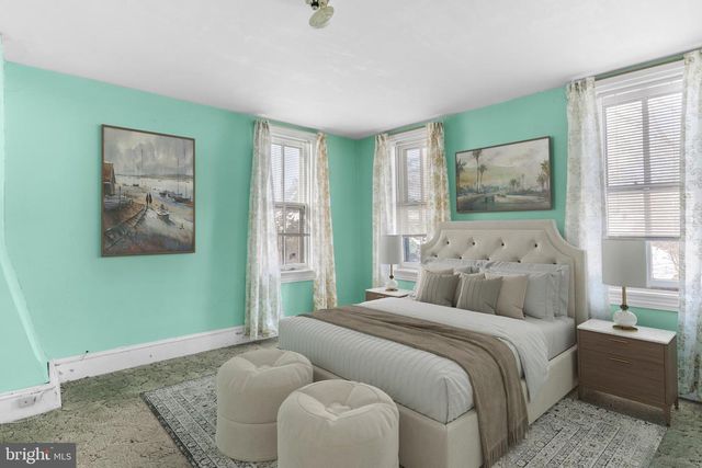 10 MILL LN, Linfield, PA 19468