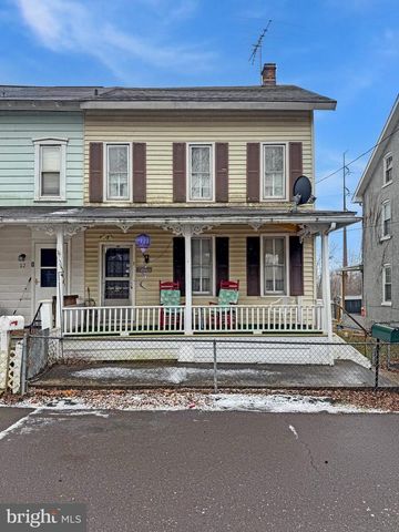 10 MILL LN, Linfield, PA 19468