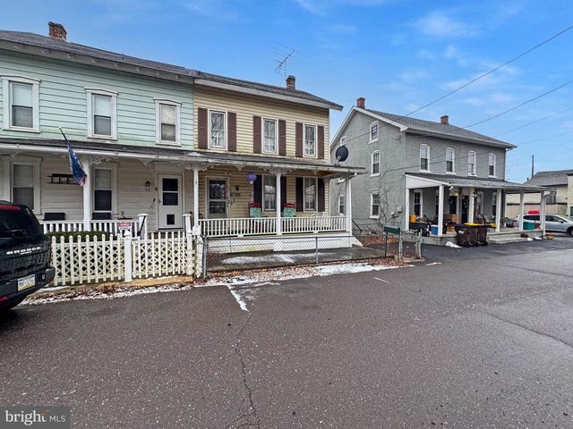 10 MILL LN, Linfield, PA 19468