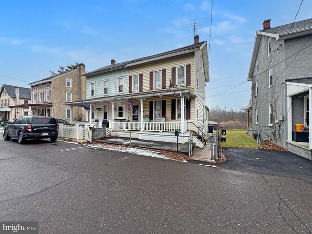 10 MILL LN, Linfield, PA 19468