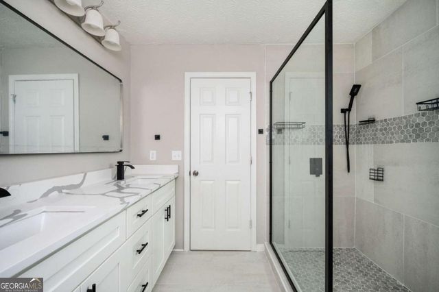 3230 Deer Valley Drive NW, Acworth, GA 30101