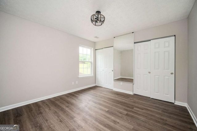 3230 Deer Valley Drive NW, Acworth, GA 30101