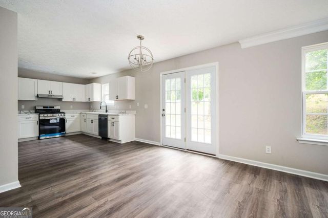 3230 Deer Valley Drive NW, Acworth, GA 30101