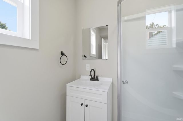 455 W Maple Grove Avenue, Fort Wayne, IN 46807