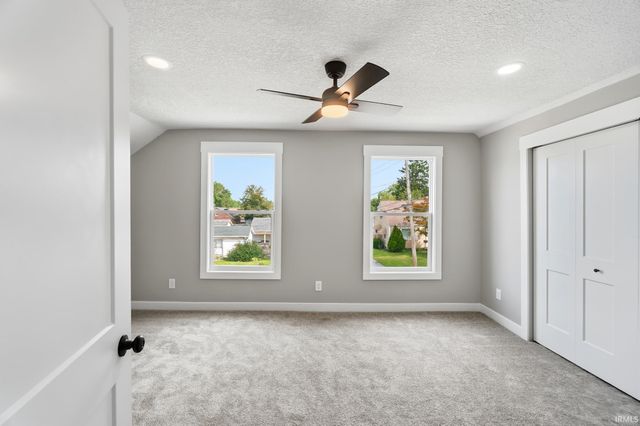455 W Maple Grove Avenue, Fort Wayne, IN 46807