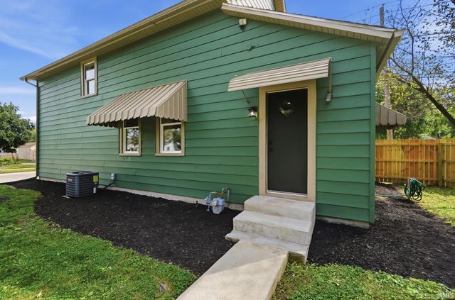 455 W Maple Grove Avenue, Fort Wayne, IN 46807