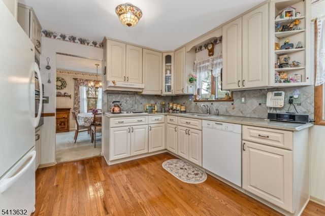 14 Ramsey Rd, Clinton Twp., NJ 08833