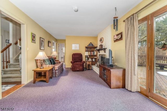 14 Ramsey Rd, Clinton Twp., NJ 08833