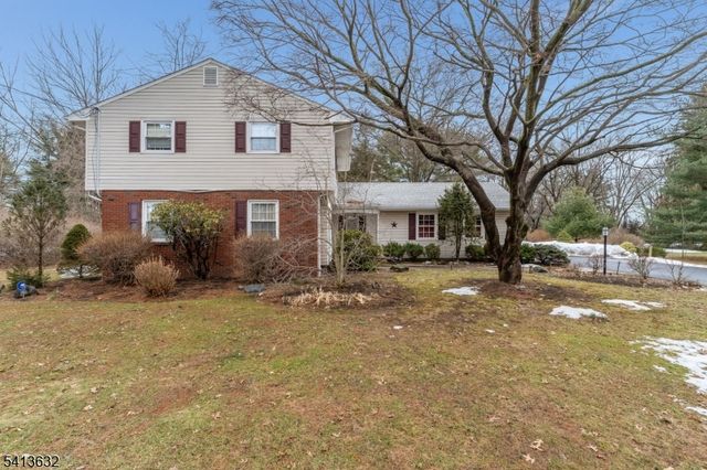 14 Ramsey Rd, Clinton Twp., NJ 08833