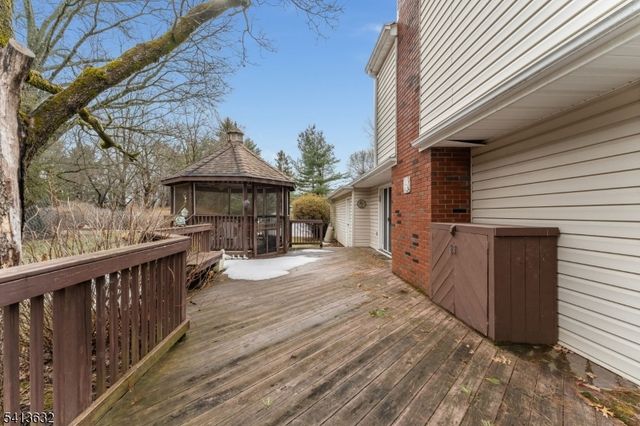 14 Ramsey Rd, Clinton Twp., NJ 08833