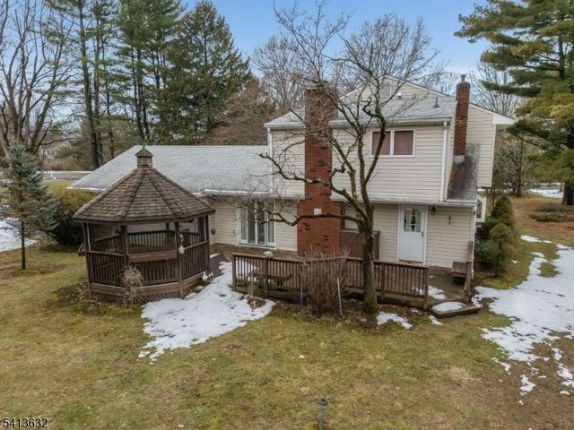 14 Ramsey Rd, Clinton Twp., NJ 08833