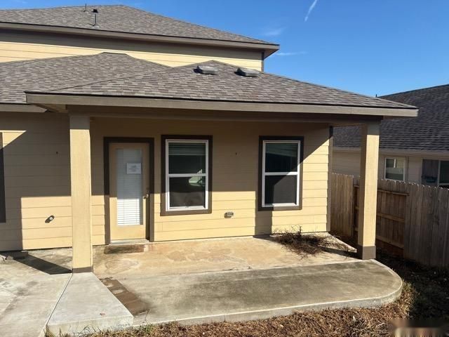 319 Harbor Forest Lane, Conroe, TX 77316