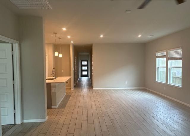 319 Harbor Forest Lane, Conroe, TX 77316