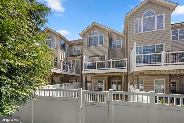 4005 RANCH RD, Upper Marlboro, MD 20772