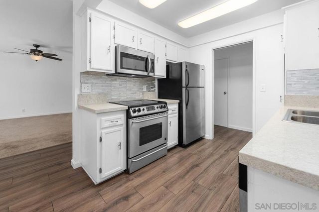 8625 Lake Murray Blvd 5, San Diego, CA 92119