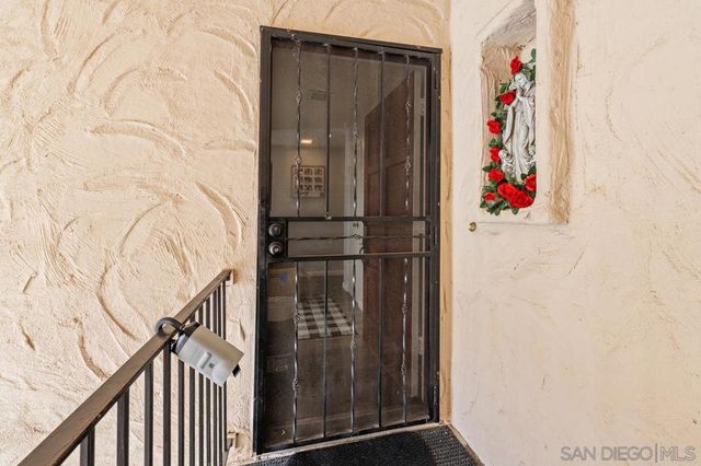 8625 Lake Murray Blvd 5, San Diego, CA 92119