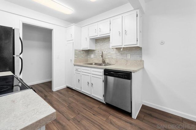 8625 Lake Murray Blvd 5, San Diego, CA 92119