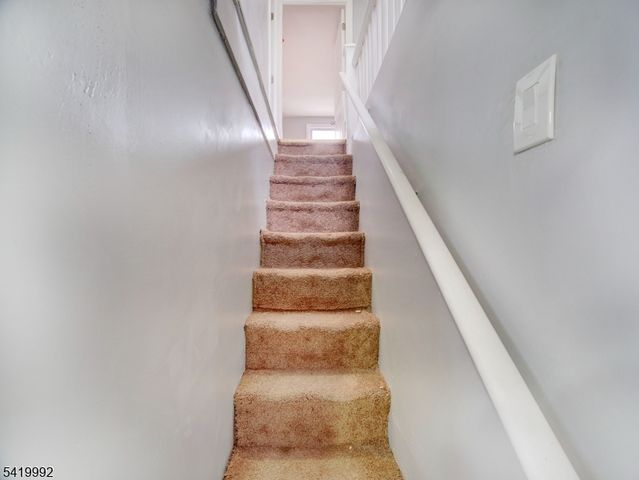 196 Lafayette St, Rahway City, NJ 07065