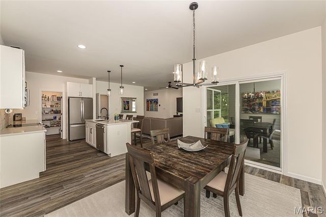 922 Boulder Crest Court, Eureka, MO 63025