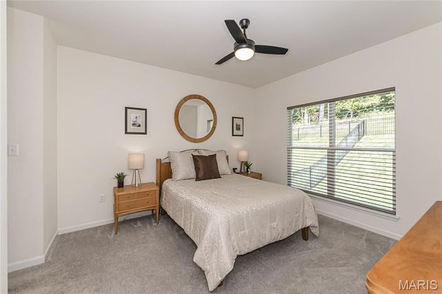 922 Boulder Crest Court, Eureka, MO 63025