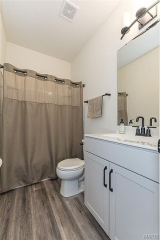 922 Boulder Crest Court, Eureka, MO 63025
