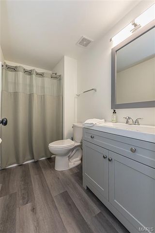 922 Boulder Crest Court, Eureka, MO 63025