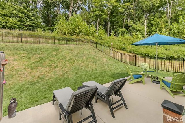 922 Boulder Crest Court, Eureka, MO 63025