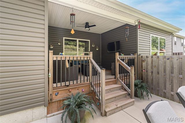922 Boulder Crest Court, Eureka, MO 63025