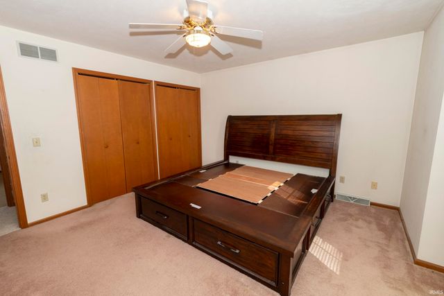 59322 Teaberry Court, Elkhart, IN 46517