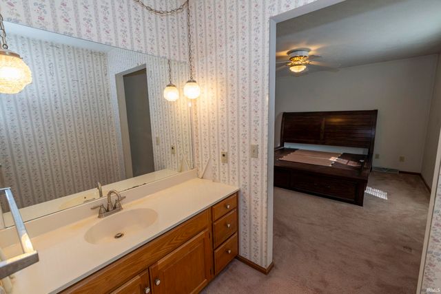 59322 Teaberry Court, Elkhart, IN 46517
