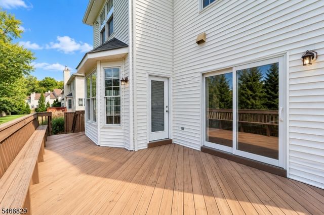 9 Schindler Way, Livingston Twp., NJ 07039