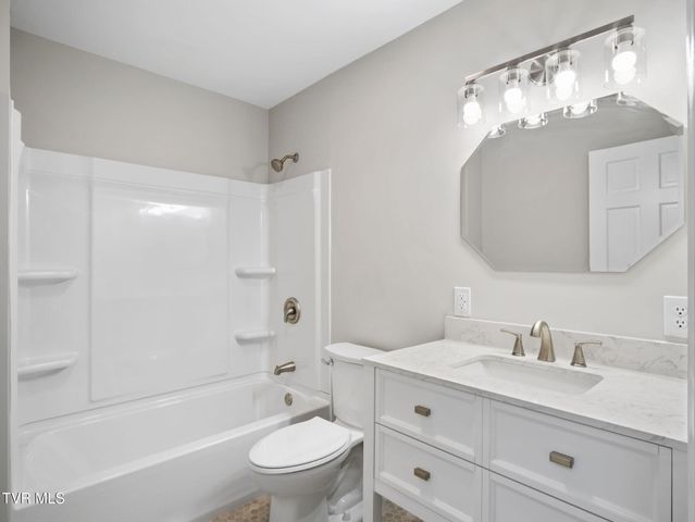 121 Northeast Hill Drive, Abingdon, VA 24210