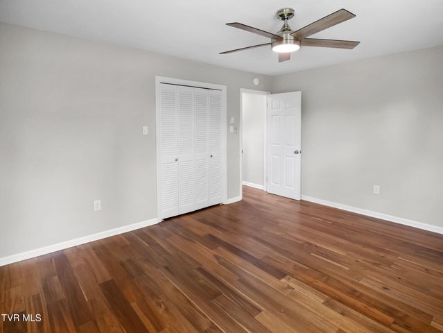 121 Northeast Hill Drive, Abingdon, VA 24210