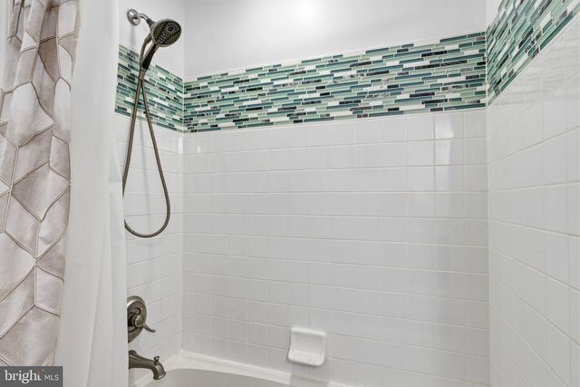 6705 SPRUCE MILL DR, Yardley, PA 19067