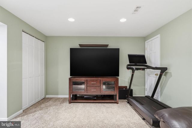 6705 SPRUCE MILL DR, Yardley, PA 19067