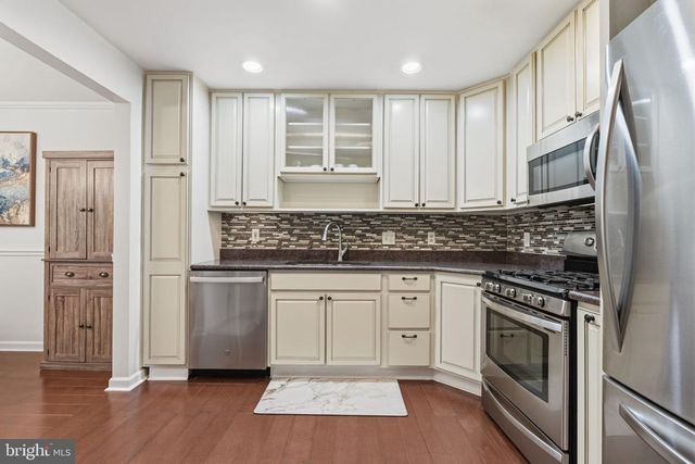 6705 SPRUCE MILL DR, Yardley, PA 19067