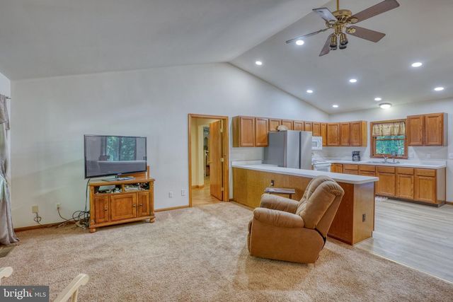979 BARNEY JENKINS RD, Felton, DE 19943